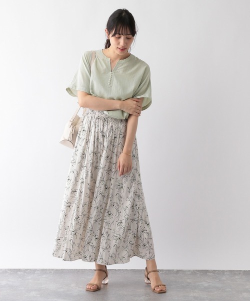 GLOBAL WORK（グローバルワーク）の「防シワサラサラパールブラウス/177499（シャツ/ブラウス・レディース・グレイッシュベージュ/グリーン系その他/スミクロ・FREE）」の18枚目の写真