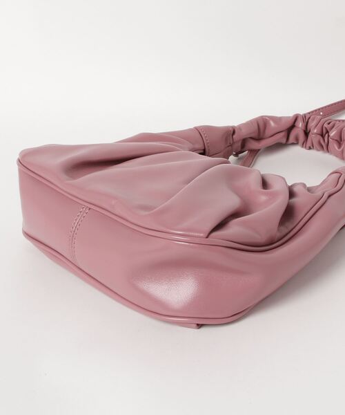 Olu.(オルドット)の「2wayフェイクレザーホーボーバッグ(ショルダーバッグ・レディース・ブラウン系その他/ピンク・FREE)」の12枚目の写真