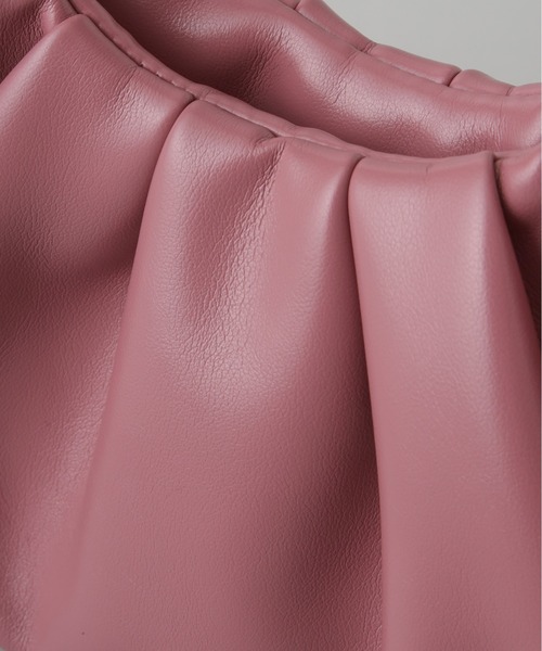 Olu.(オルドット)の「2wayフェイクレザーホーボーバッグ(ショルダーバッグ・レディース・ブラウン系その他/ピンク・FREE)」の18枚目の写真