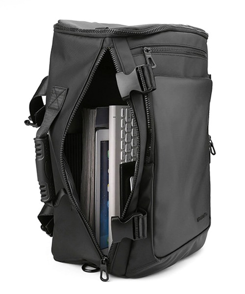 florist（フローリスト）の「【A4収納/防水加工】【2WAYデザイン】スマートカジュアルボックスショルダーバッグ/リュックサック（バックパック/リュック・メンズ・ネイビー/グレー/ブラック・FREE）」の5枚目の写真