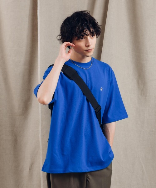 MUHET(ミュエータ)の「ロゴ刺繍Tシャツ(Tシャツ/カットソー・レディース・オレンジ系その他/ブルー/オフホワイト/ブラック・MEDIUM/X-LARGE)」の3枚目の写真