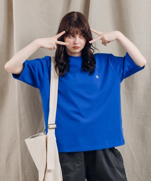 MUHET(ミュエータ)の「ロゴ刺繍Tシャツ(Tシャツ/カットソー・レディース・オレンジ系その他/ブルー/オフホワイト/ブラック・MEDIUM/X-LARGE)」の20枚目の写真