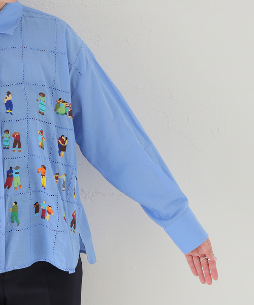 mii（ミー）の「【Mii / ミイ】 HANDEMBROIDERED COTTON SHIRT：シャツ（シャツ/ブラウス・レディース・サックスブルー・SMALL）」の12枚目の写真