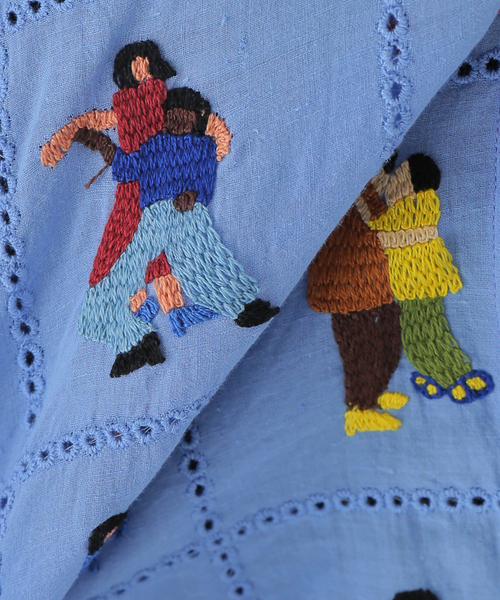 mii（ミー）の「【Mii / ミイ】 HANDEMBROIDERED COTTON SHIRT：シャツ（シャツ/ブラウス・レディース・サックスブルー・SMALL）」の6枚目の写真