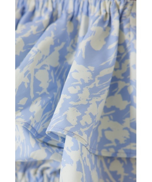 rienda(リエンダ)の「オフショルダークロップドトップス(シャツ/ブラウス・レディース・ブラック系その他/パープル系その他/ホワイト/レッド・FREE)」の10枚目の写真