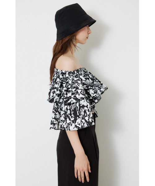 rienda(リエンダ)の「オフショルダークロップドトップス(シャツ/ブラウス・レディース・ブラック系その他/パープル系その他/ホワイト/レッド・FREE)」の12枚目の写真