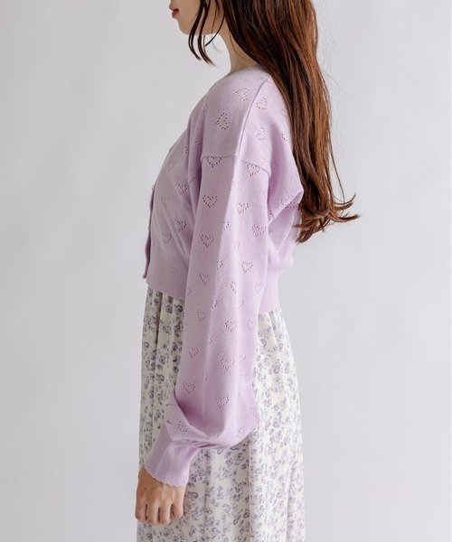 OLIVE des OLIVE（オリーブデオリーブ）の「Aimerianejoieハート透かしカーディガン　1031180190（カーディガン/ボレロ・レディース・オフホワイト/ライム/ピンク/ブラック/ラベンダー/サックスブルー・FREE）」の18枚目の写真