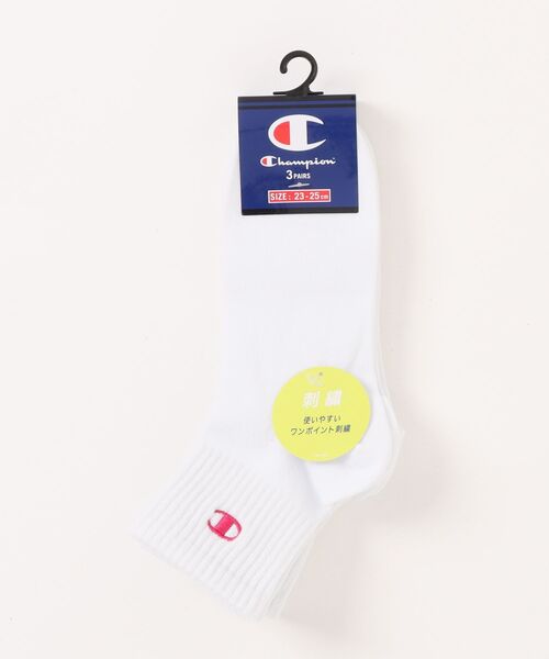 Champion(チャンピオン)の「【CHAMPION/チャンピオン】Wクォーターソックス 3P CWSCY203 靴下 3足組 ノンパイル ワンポイントロゴ刺繍(ソックス/靴下・レディース・ブラック/ベージュ/ホワイト/グレー/パープル/スミクロ/オフホワイト・SMALL)」の3枚目の写真