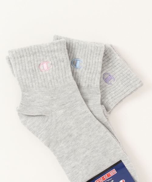 Champion(チャンピオン)の「【CHAMPION/チャンピオン】Wクォーターソックス 3P CWSCY203 靴下 3足組 ノンパイル ワンポイントロゴ刺繍(ソックス/靴下・レディース・ブラック/ベージュ/ホワイト/グレー/パープル/スミクロ/オフホワイト・SMALL)」の19枚目の写真