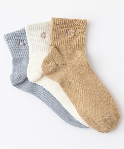 Champion(チャンピオン)の「【CHAMPION/チャンピオン】Wクォーターソックス 3P CWSCY203 靴下 3足組 ノンパイル ワンポイントロゴ刺繍(ソックス/靴下・レディース・ブラック/ベージュ/ホワイト/グレー/パープル/スミクロ/オフホワイト・SMALL)」の6枚目の写真