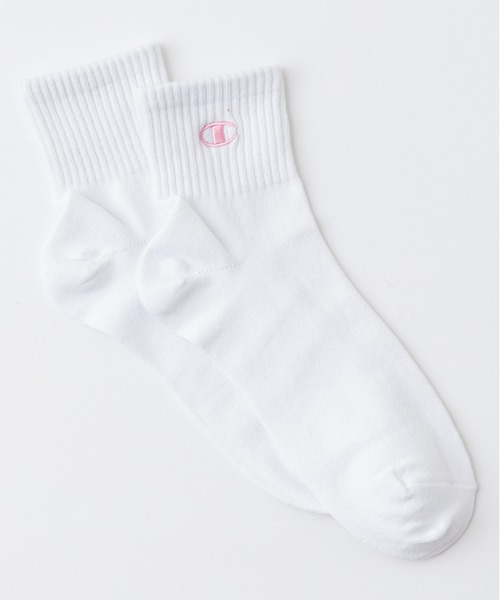 Champion(チャンピオン)の「【CHAMPION/チャンピオン】Wクォーターソックス 3P CWSCY203 靴下 3足組 ノンパイル ワンポイントロゴ刺繍(ソックス/靴下・レディース・ブラック/ベージュ/ホワイト/グレー/パープル/スミクロ/オフホワイト・SMALL)」の10枚目の写真