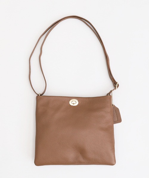 COOCO（クーコ）の「シュリンクレザーヒネリ金具薄マチスクエア型ショルダーバッグ（ショルダーバッグ・レディース・ブラック/ブラウン系その他/グレー/クリアレッド/グリーン・9）」の14枚目の写真