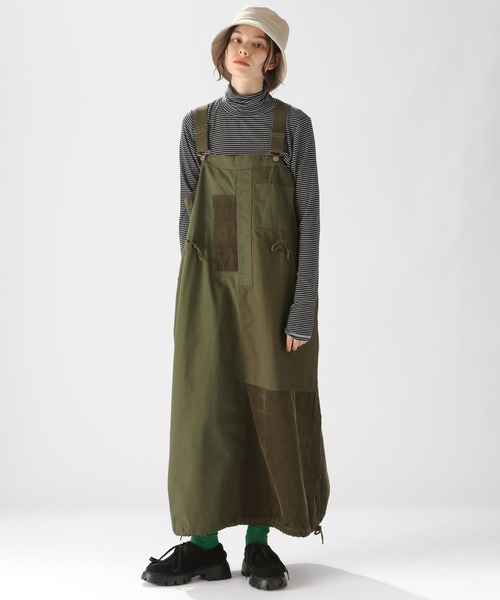 niko and...（ニコアンド）の「テンセル混タートルプルオーバー（Tシャツ/カットソー・レディース・レッド/ブラック/アイボリー・MEDIUM/LARGE）」の5枚目の写真