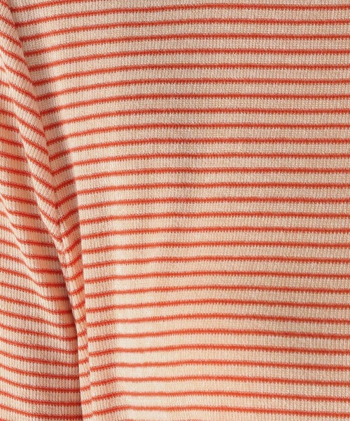 niko and...（ニコアンド）の「テンセル混タートルプルオーバー（Tシャツ/カットソー・レディース・レッド/ブラック/アイボリー・MEDIUM/LARGE）」の21枚目の写真