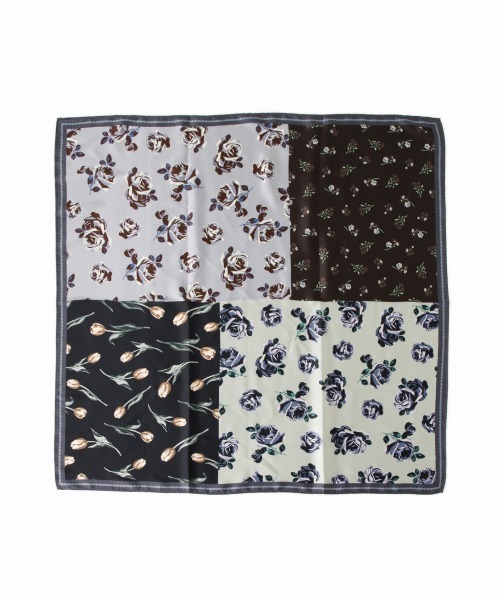 Casselini（キャセリーニ）の「Casselini(キャセリーニ)マルチパターンスカーフ（ストール/ショール・レディース・レッド/ブルー/チャコール・FREE）」の2枚目の写真