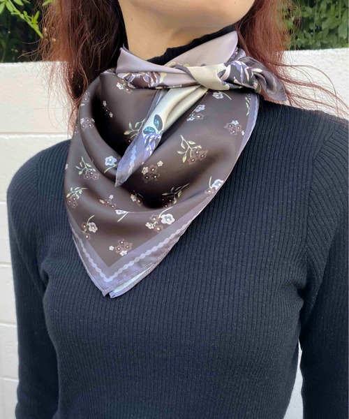 Casselini（キャセリーニ）の「Casselini(キャセリーニ)マルチパターンスカーフ（ストール/ショール・レディース・レッド/ブルー/チャコール・FREE）」の13枚目の写真