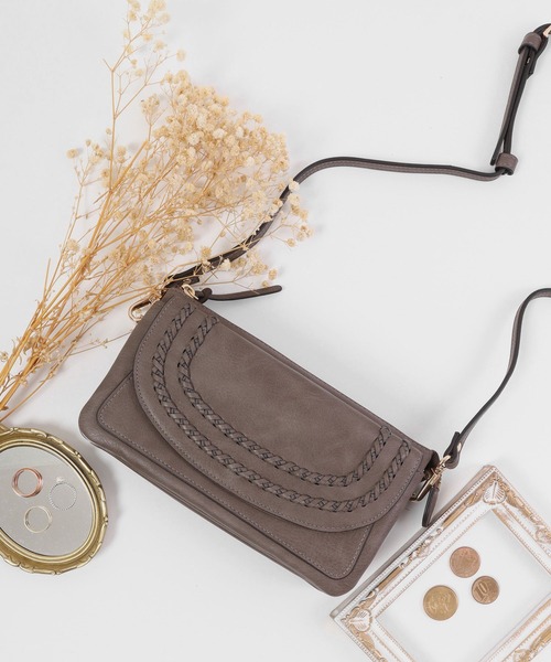 FUNALIVE（ファンアライブ）の「Pisoraro かがり　横型お財布ポシェット（ショルダーバッグ・レディース・ライトグレー/ブラック/ブラウン系その他/ダークグレー/ライトグリーン/レッド/ブルーグリーン・FREE）」の3枚目の写真