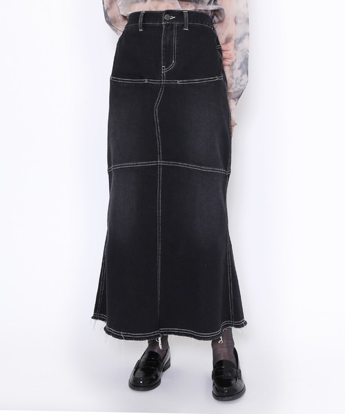 PUNYUS(プニュズ)の「デザインデニムロングスカート(デニムスカート・レディース・ブラック・1/3/4/2)」の15枚目の写真