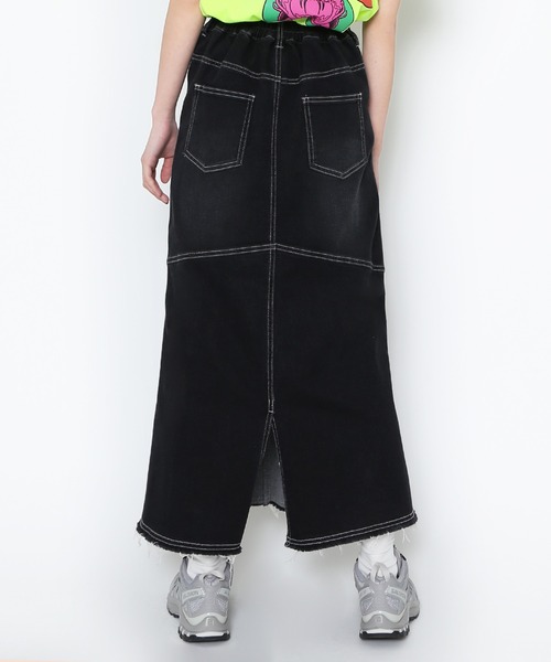 PUNYUS(プニュズ)の「デザインデニムロングスカート(デニムスカート・レディース・ブラック・1/3/4/2)」の10枚目の写真