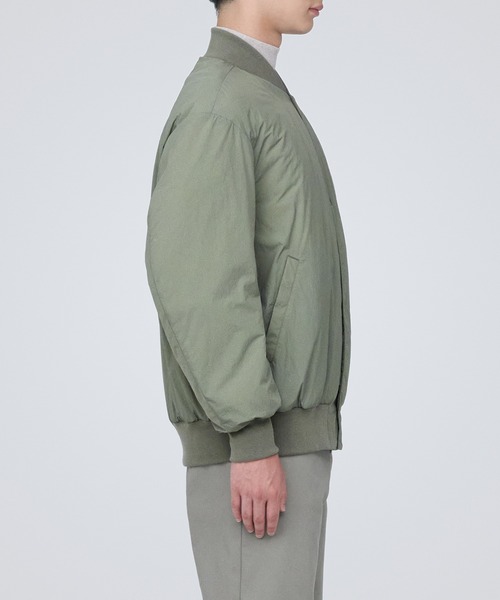 無印良品（ムジルシリョウヒン）の「洗える中わたリブ付きブルゾン（ブルゾン・メンズ・ブラック/スモーキーグリーン系・S/M/L/XL）」の13枚目の写真