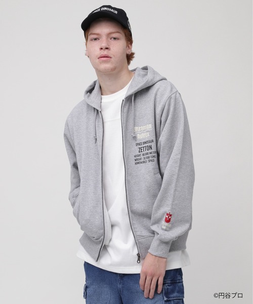  Man パーカー Tシャツ セット AVIREX（アヴィレックス）の「ULTRAMAN ZETTON ZIP PARKA