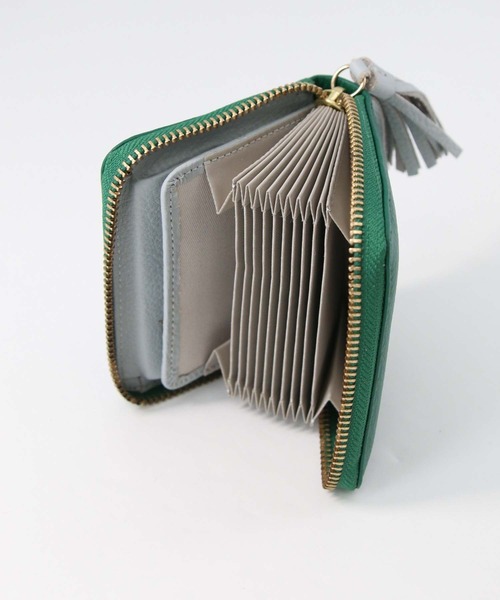 Gready Brilliant(グレディブリリアン)の「レザーカードウォレット(財布・レディース・グリーン/ドット/ゴールド・FREE)」の8枚目の写真