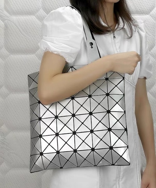 Chick（チック）の「Geometric tote bag/ジオメトリック トートバッグ 幾何学（トートバッグ・レディース・ブラック/シルバー/ホワイト・ONE SIZE）」の8枚目の写真
