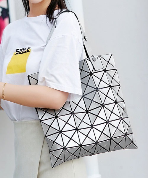 Chick（チック）の「Geometric tote bag/ジオメトリック トートバッグ 幾何学（トートバッグ・レディース・ブラック/シルバー/ホワイト・ONE SIZE）」の6枚目の写真