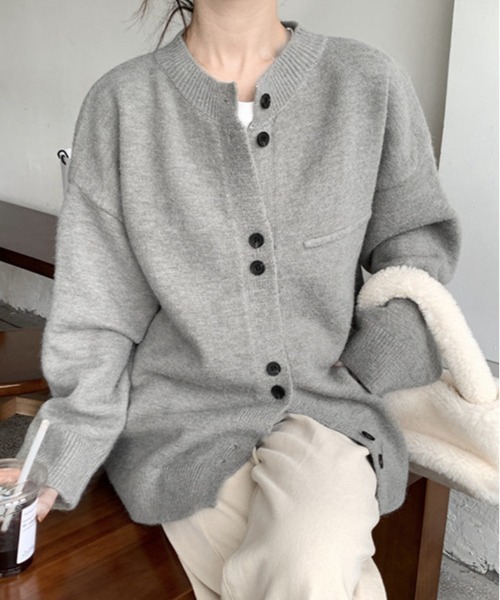 kirakiraShop(キラキラショップ)の「ビッグ シルエット ボタン カーディガン(ニット/セーター・レディース・ネイビー/グレー/マスタード・FREE)」の5枚目の写真