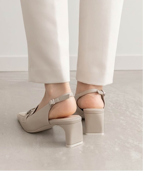 RANDA（ランダ）の「ローファーライクバックストラップパンプス（その他シューズ・レディース・ダークブラウン/ブラック/グレー・S/M/L/LL）」の7枚目の写真