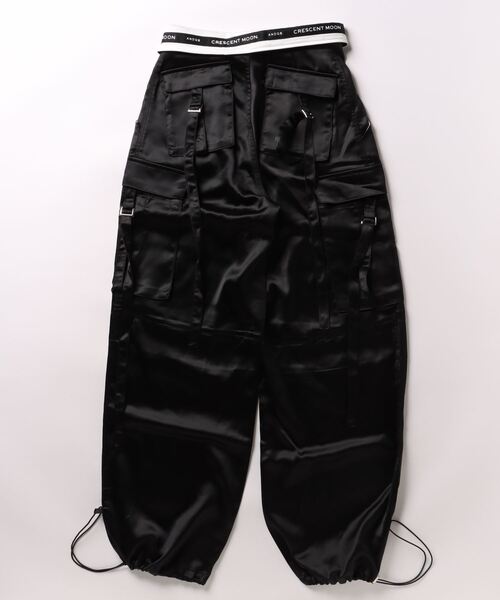 ANDGEEBEE（アンジービー）の「ロゴサテンカーゴパンツ（カーゴパンツ・レディース・ブラック/グレー・SMALL/MEDIUM）」の6枚目の写真