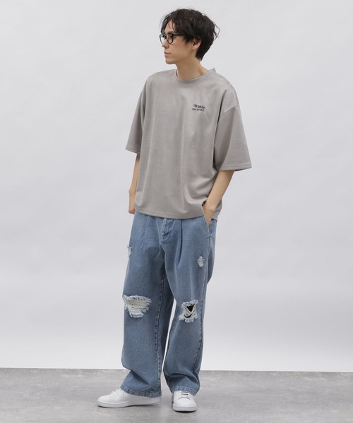 LAKOLE(ラコレ)の「ストレッチスエード刺繍T / 108769(Tシャツ/カットソー・メンズ・ライトグレー/ネイビー/イエロー/グリーン・MEDIUM/LARGE/X-LARGE)」の5枚目の写真