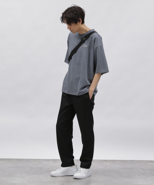 LAKOLE(ラコレ)の「ストレッチスエード刺繍T / 108769(Tシャツ/カットソー・メンズ・ライトグレー/ネイビー/イエロー/グリーン・MEDIUM/LARGE/X-LARGE)」の8枚目の写真