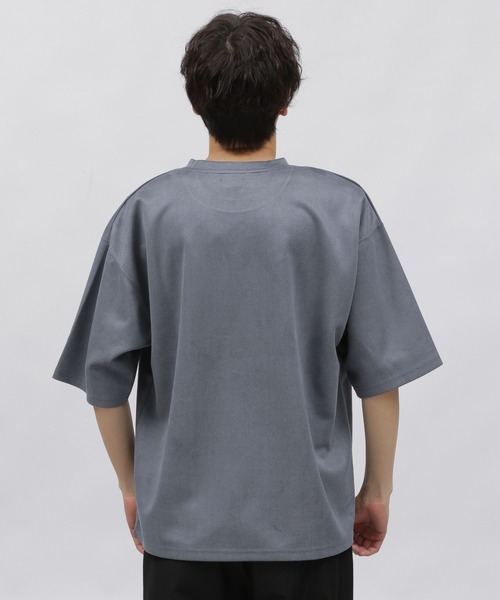 LAKOLE(ラコレ)の「ストレッチスエード刺繍T / 108769(Tシャツ/カットソー・メンズ・ライトグレー/ネイビー/イエロー/グリーン・MEDIUM/LARGE/X-LARGE)」の14枚目の写真