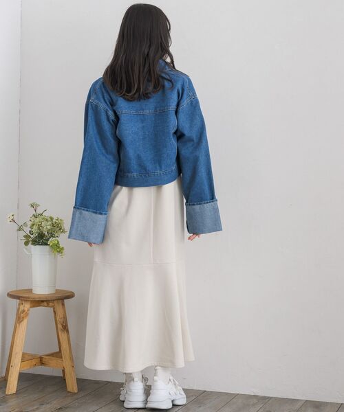 新品タグ付き　CFT. 袖ロールアップデニムオーバーJk/ホワイト RETRO GIRL（レトロガール）の「袖ロールアップデニムJK（デニム