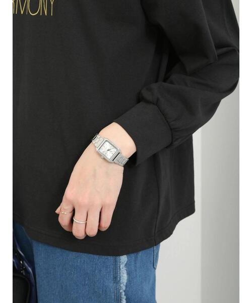 Samansa Mos2 blue（サマンサモスモスブルー）の「ラメロゴプリントロンT（Tシャツ/カットソー・レディース・グレー/オフホワイト/チャコールグレー・F）」の9枚目の写真