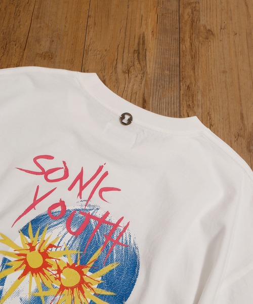 sonic youth（ソニックユース）の「Insonnia Projects インソニアプロジェクト / SONIC YOUTH SUNBURST EYES TEE / ソニックユースサンバーストアイズティー ビッグシルエットプリントTシャツ バンドT / IP-SY-006（Tシャツ/カットソー・メンズ・ホワイト/ブラック・1/2/3）」の16枚目の写真