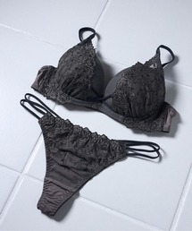 Dolce Fiora(h`FtBI)́ymC[݂ȒSnz苹xĂ\tgC[uTobN(u&V[c)