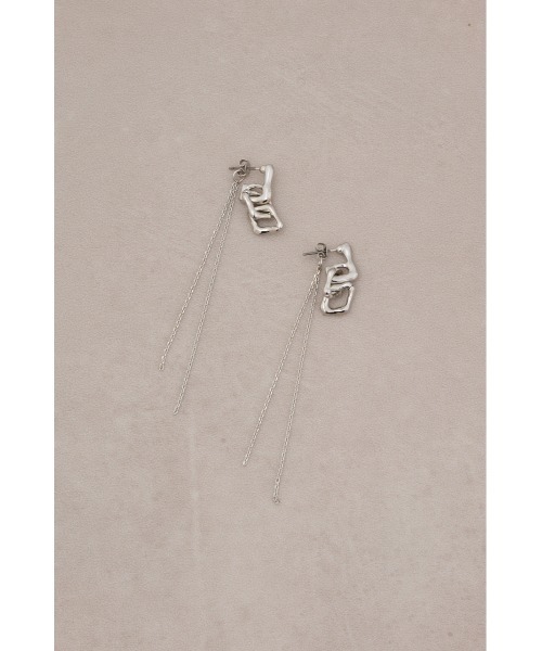 AZUL by moussy（アズールバイマウジー）の「スクエアチェーンピアス（ピアス（両耳用）・レディース・ゴールド系その他/シルバー・FREE）」の5枚目の写真