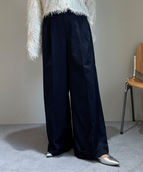1chaku.（イッチャク）の「ワイドストレートスラックスパンツ（スラックス・レディース・ネイビー/ブラック/チャコールグレー/グレー系その他/ブラック×ホワイト/グレー系その他2/ネイビー×ホワイト/グレー・マルチサイズ）」の8枚目の写真