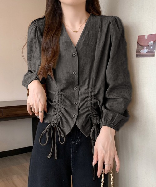 Dewlily(デューリリー)の「ドロストブラウス(シャツ/ブラウス・レディース・ベージュ/ホワイト/ブラック・L/M)」の9枚目の写真