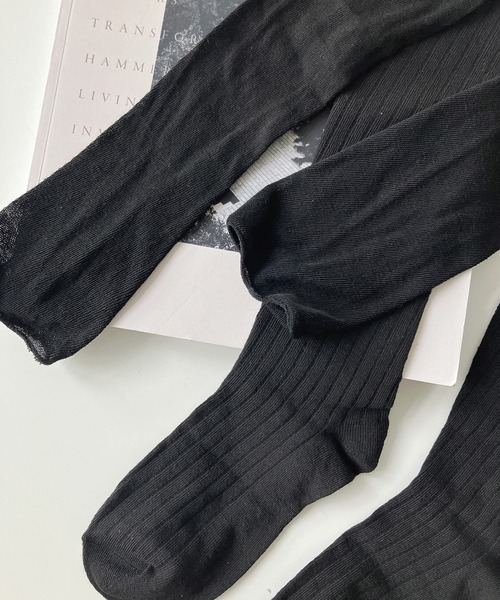 AS KNOW AS plus(アズノゥアズプラス)の「シアー切り替えニーハイソックス 【ZOZOTOWN限定アイテム】(ソックス/靴下・レディース・アイボリー/ブラック・FREE)」の3枚目の写真