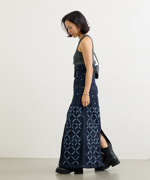 JOURNAL STANDARD(ジャーナルスタンダード)の「【nude vintage×JOURNAL STANDARD】カッティングデニムマキシスカート(デニムスカート・レディース・ブルー・38/36)」の11枚目の写真