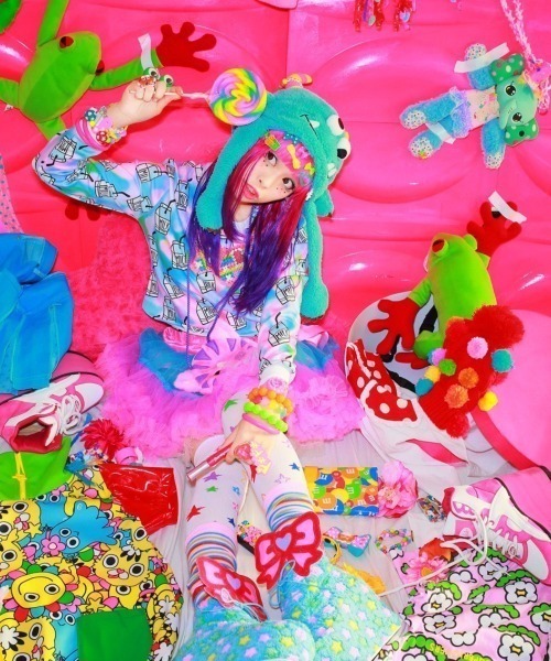 macaroni edge（マカロニエッジ）の「〈macaroni edge×紅林大空コラボ〉毛糸のマスコット エアポッズケース Pro/Pro2（ヘッドフォン/イヤホン・レディース・ブルーグリーン/ホワイト/レッド・ONE SIZE）」の21枚目の写真