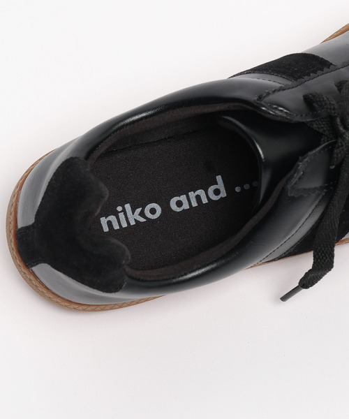 niko and...(ニコアンド)の「オリジナルフェイクスエードコンビスニーカー(スニーカー・レディース・ブルー/ブラック/アイボリー/イエロー/シルバー系その他・SMALL/MEDIUM/LARGE)」の10枚目の写真