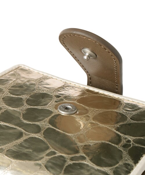 HIROKO HAYASHI（ヒロコハヤシ）の「◆BOLLE（ボッレ）薄型二つ折り財布（財布・レディース・ゴールド系3・00）」の6枚目の写真