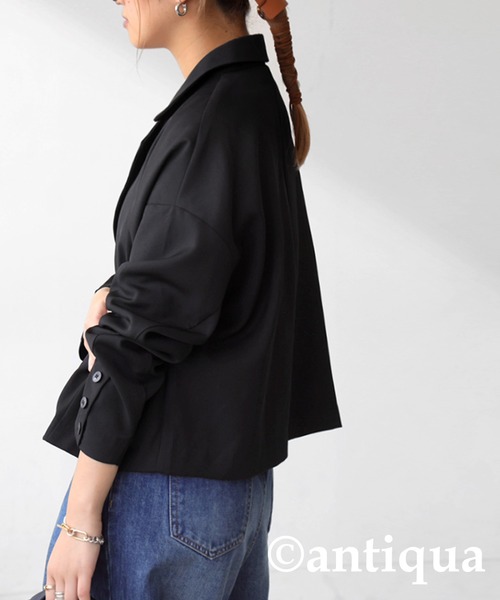 antiqua(アンティカ)の「ショート丈ジャケット(テーラードジャケット・レディース・ブラック/グレー・ONESIZE)」の4枚目の写真