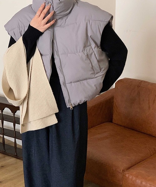 ｼﾞｯﾌﾟｱｯﾌﾟｳｴﾙﾛﾝﾍﾞｽﾄ（ダウンベスト）｜CADBURY（キャドバリー）