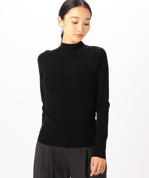 COMME CA ISM（コムサイズム）の「ベーシックリブ　ハイネックニット（ニット/セーター・レディース・ホワイト/ブラック/ベージュ/ブルー・MEDIUM/LARGE）」の9枚目の写真