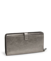 TUMI（トゥミ）の「BELDEN トラベル・ウォレット（財布）」 - WEAR